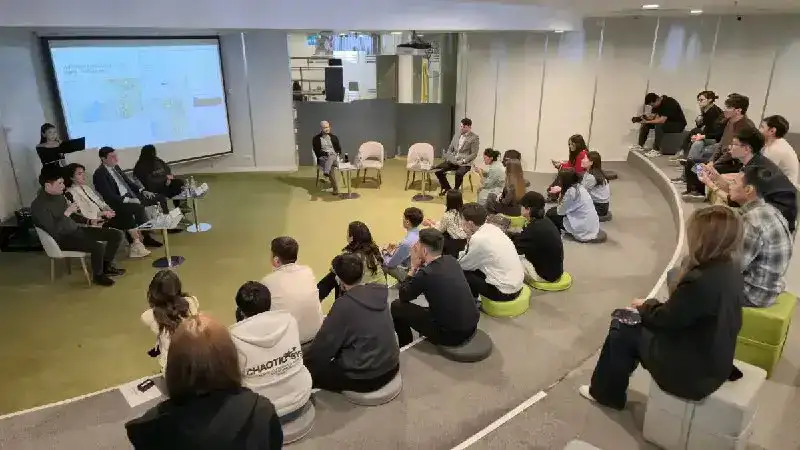 Smart City, ИИ и кибербезопасность: интеллектуальную сессию провели эксперты для столичных студентов (10)