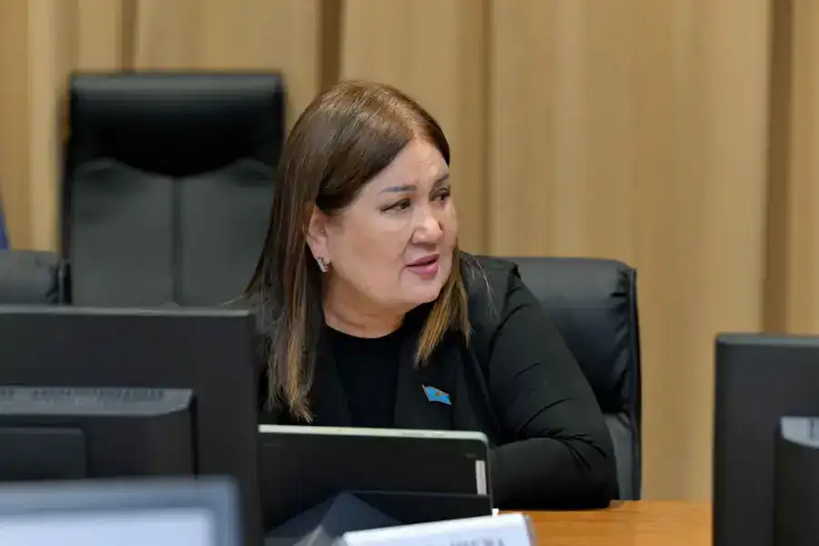 Состоялась внеочередная сессия областного маслихата (9)