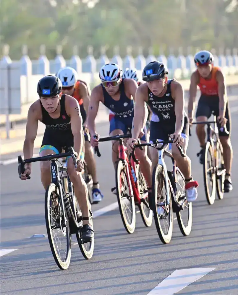 Астанчанин Рамазан Айнегов завоевал серебряную медаль на Азиатских играх (3)