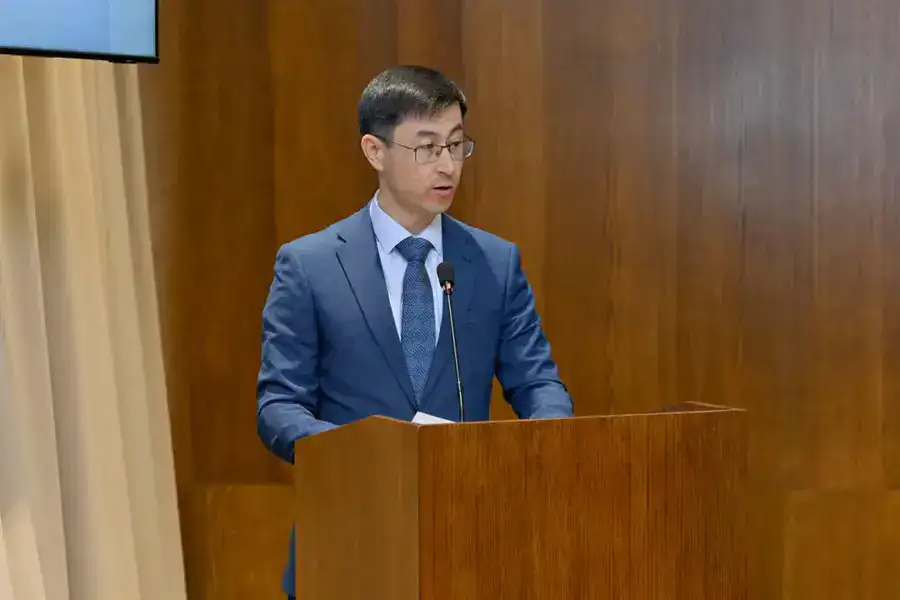 В области Абай обсудили кадровую стабильность и организацию питания в школах (2)