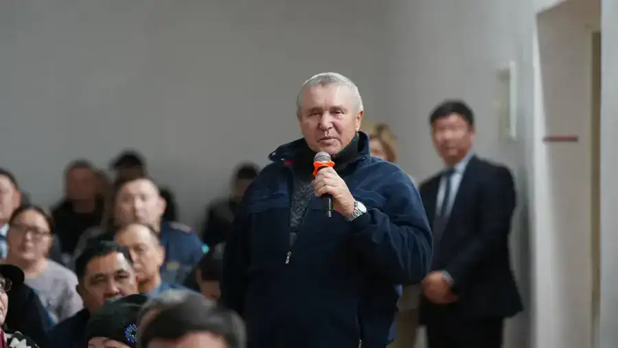 Аким ВКО провел встречу с населением Уланского района (3)