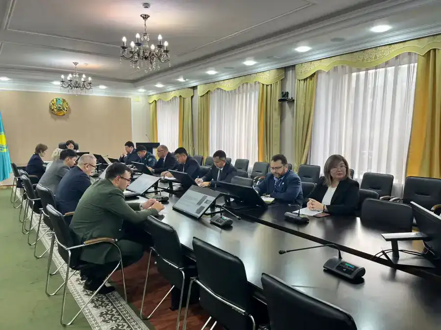 В Акмолинской области обсудили меры по усилению антинаркотической работы (2)