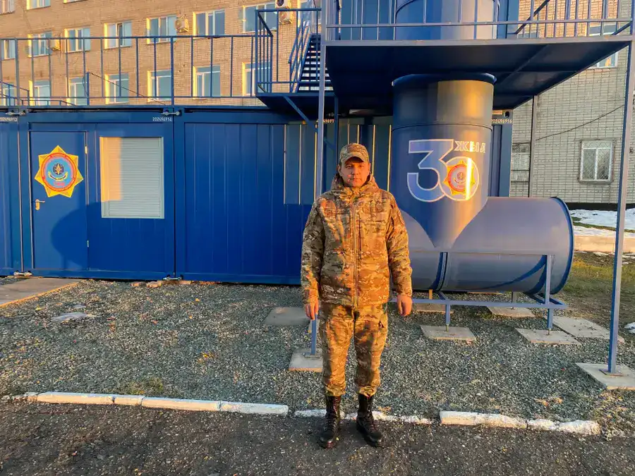 Ровесник Республики служит на благо своей страны! (3)