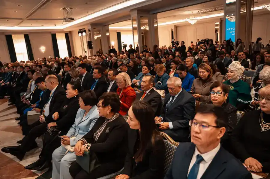 Касым-Жомарт Токаев: «Государство придаёт особое значение развитию гражданского общества» (6)