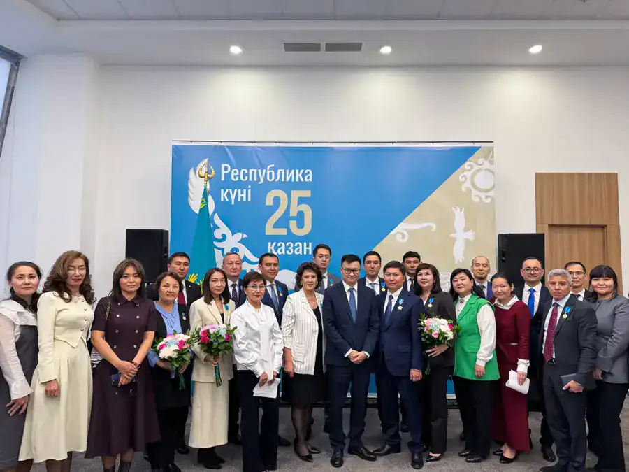 В Агентстве состоялось торжественное мероприятие ко Дню Республики (10)