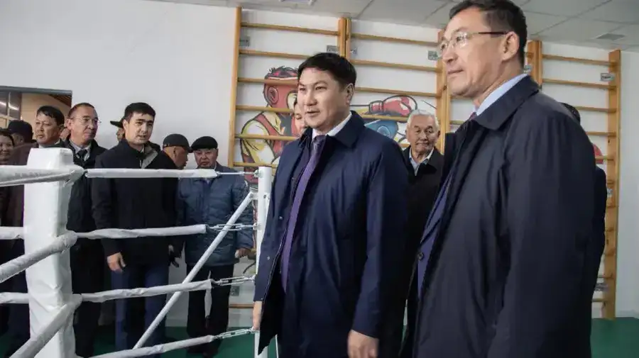 В Махамбетском районе открыт новый спортивный комплекс (5)