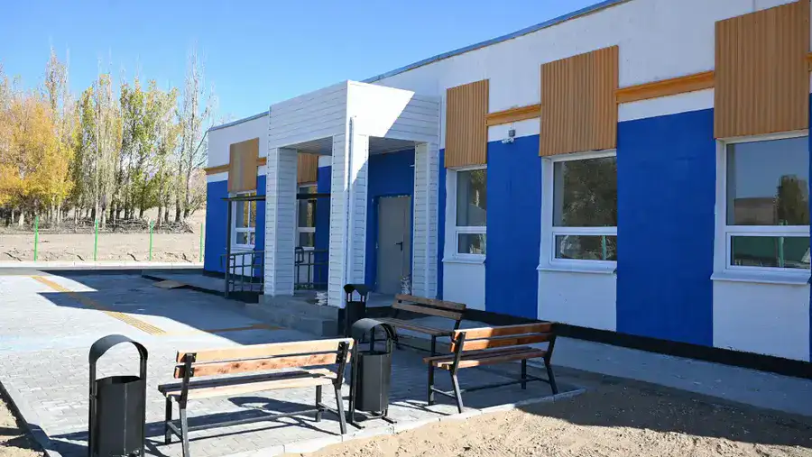 В преддверии Дня республики в области Жетісу открылись восемь новых медицинских объектов (7)