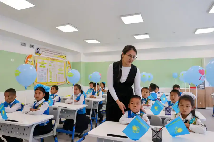 В Кордайском районе открылись две новые школы в рамках нацпроекта «Школы будущего» (8)