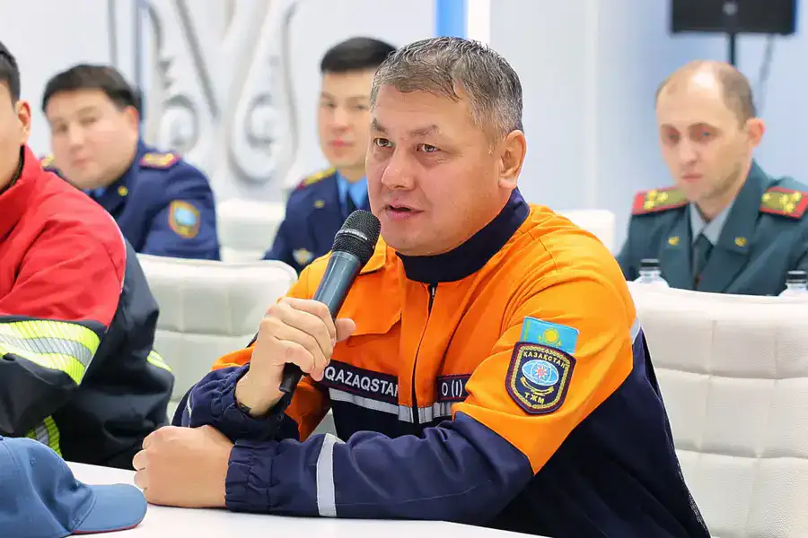 Пресс-конференция в Службе центральных коммуникаций: достижения и новые инициативы МЧС Казахстана (8)