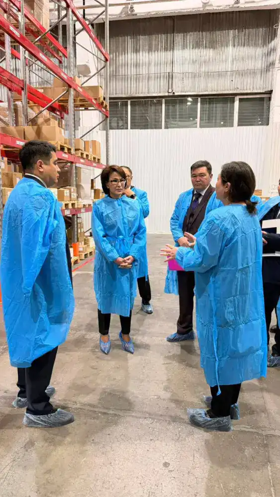 ГЛАВА МИНЗДРАВА ПОСЕТИЛА ЛЕКАРСТВЕННЫЙ ХАБ В АКТЮБИНСКОЙ ОБЛАСТИ (4)