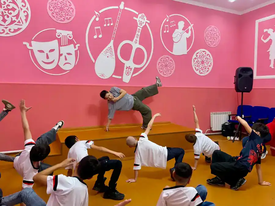 В селе Дайындык Аккайынского района открыли три новых социальных объекта (9)