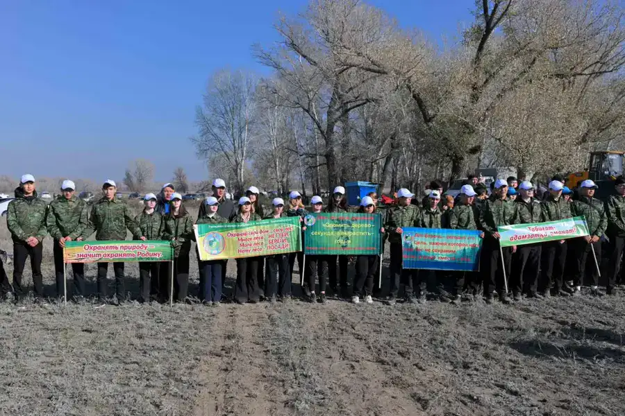 В Семее открылся лесной питомник (3)