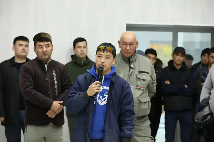 Новые объекты, встречи с жителями и поручения — рабочая поездка акима Мангистауской области в Бейнеуский район (9)