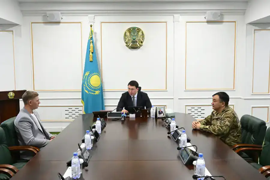 Отслуживший в армии житель области Жетісу получил грант на бесплатное обучение в вузе (2)