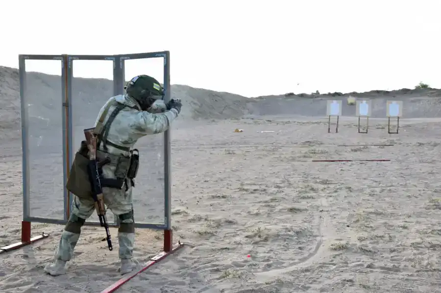 Братья по крови и оружию: В Национальной гвардии впервые два брата из одной семьи стали обладателями краповых беретов (3)