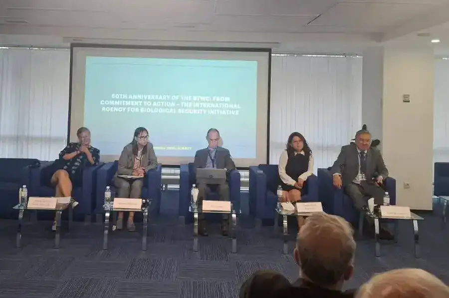 Казахстанские и международные эксперты обсудили сотрудничество в области биобезопасности в рамках Конвенции по биологическому и токсинному оружию (4)