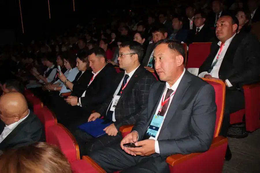 В ТУРКЕСТАНЕ СТАРТОВАЛА МЕЖДУНАРОДНАЯ НАУЧНО-ПРАКТИЧЕСКАЯ КОНФЕРЕНЦИЯ К 100-ЛЕТИЮ ПРОТИВОТУБЕРКУЛЕЗНОЙ СЛУЖБЫ (2)