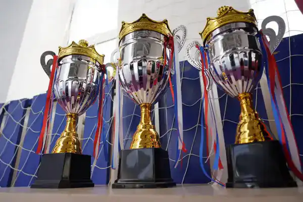 День Республики: в Астане прошел турнир по волейболу среди учителей (6)