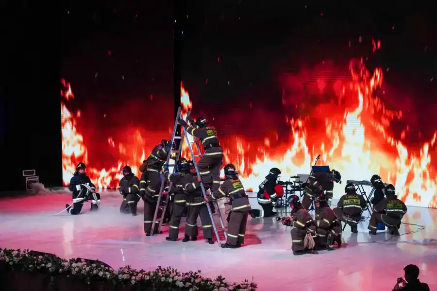 ТУРКЕСТАН: В ЧЕСТЬ 30-ЛЕТИЯ СЛУЖБЫ ПО ЧРЕЗВЫЧАЙНЫМ СИТУАЦИЯМ ЧЕСТВОВАЛИ СПАСАТЕЛЕЙ (6)