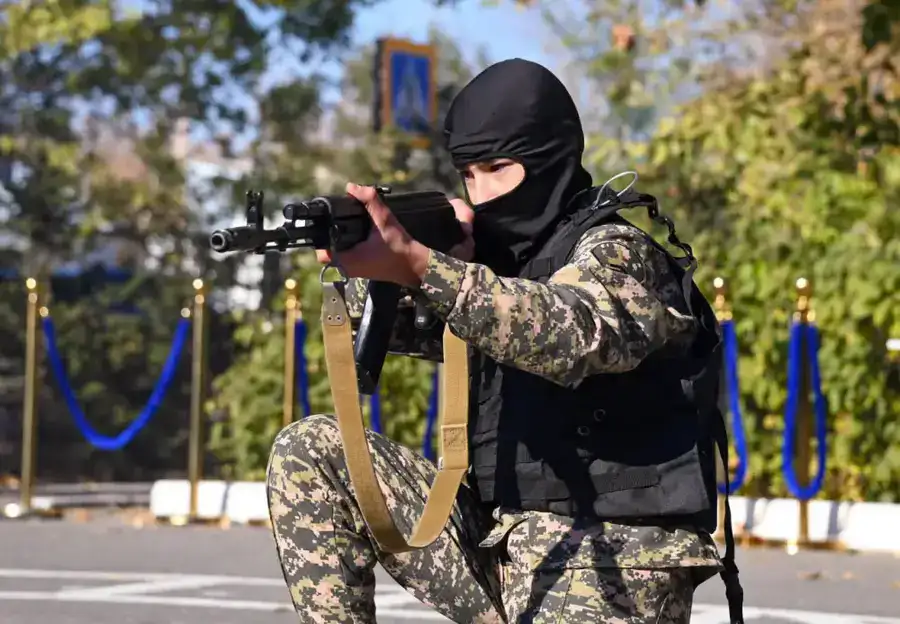 Столичные школьники вступили в ряды движения «Жас сарбаз» (3)