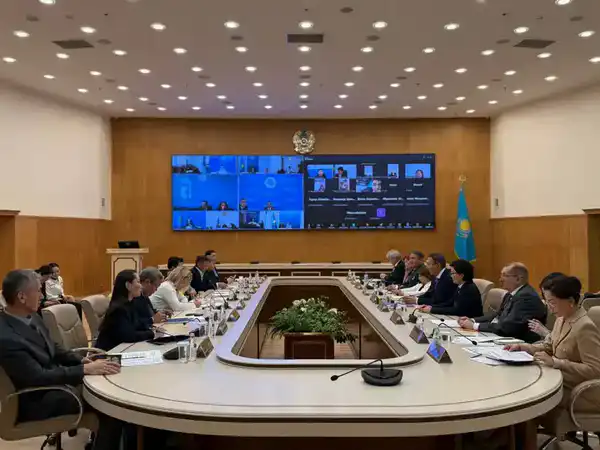 Минтруда и ЦИК разработали Дорожную карту по обеспечению доступности избирательного процесса для ЛСИ (3)