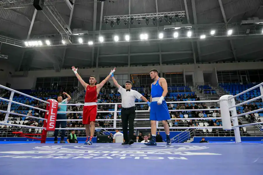 В Семее проходят финальные поединки чемпионата Казахстана по боксу (2)