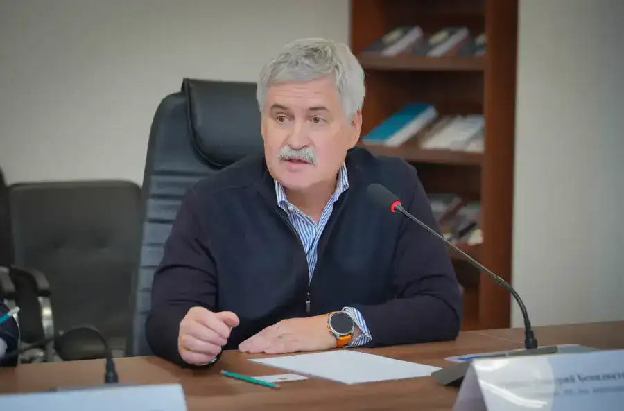 Министр науки и высшего образования РК встретился с делегацией Сибирского отделения Российской академии наук (7)