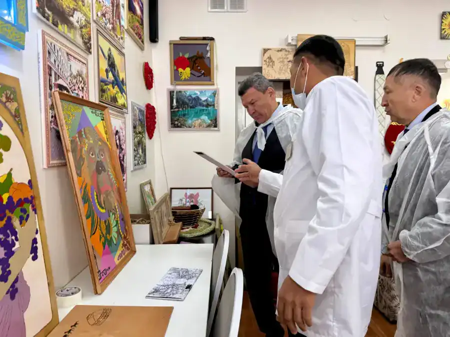 Аким области с рабочей поездкой посетил Жамбылский район (4)