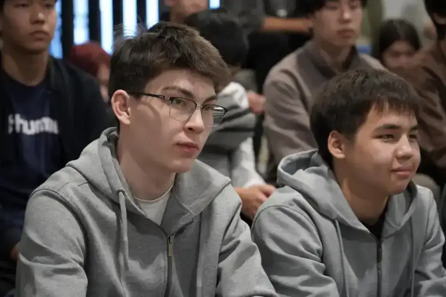 Моя страна-моя гордость: в Астане прошел семинар для молодежи (8)