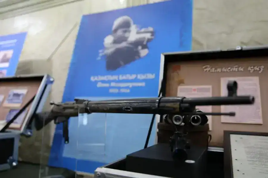 К 100-летию А. Молдагуловой: в Национальном университете обороны состоялась международная конференция (6)