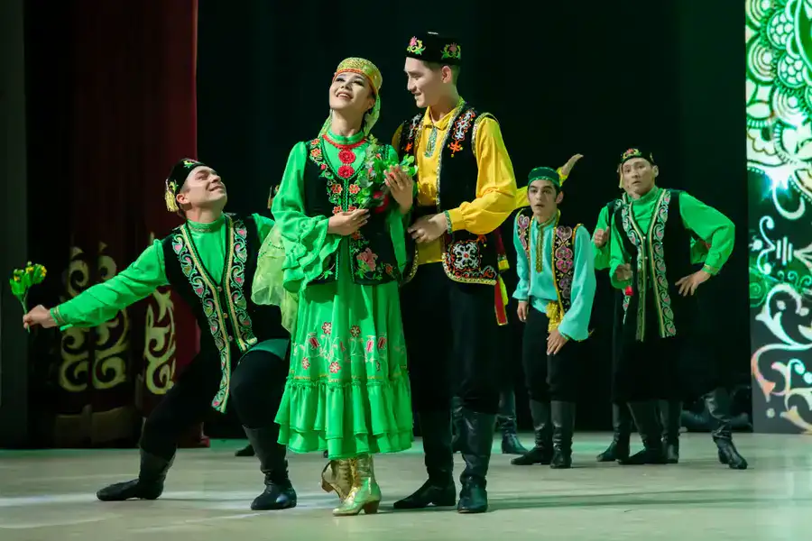 Ансамбль танца «Салтанат» отправляется с гастролями в Петропавловск (3)