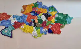 Карта из крышек: школьники столицы создали экологическое произведение искусства для любви к природе