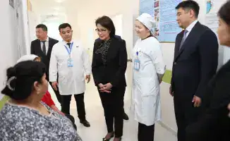 Министр здравоохранения посетила амбулаторию в Маржанбулаке