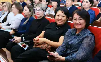 В Карагандинской области наградили лучших соцработников за их вклад в социальную защиту