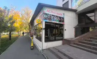 Кафе без документов: суд решил сносить!