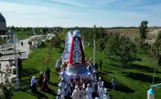 Туркестан отметил рекорд: самый высокий саукеле занесён в Книгу рекордов Казахстана