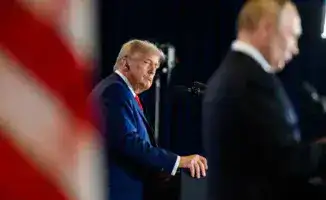 Встреча двух гигантов на льду: Белый дом приостанавливает подготовку саммита Трампа и Путина в Будапеште