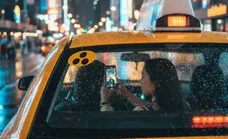 Виртуальный шторм: Блогер Нурила Аманбаева оправдывается за видео с таксистом, который слышит мир иначе