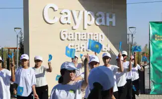 Субботник в Сауранском районе: 380 новых деревьев