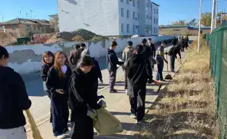 Участие молодежи и волонтеров в экологических мероприятиях акции «Таза Қазақстан» в области Ұлытау