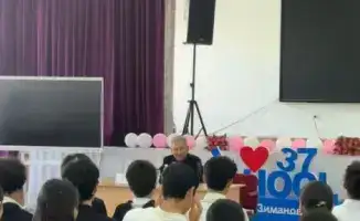 Школьники обсуждают религию как основу воспитания