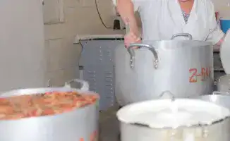 Алматинские школьники под угрозой: скандал с питанием завершился