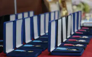 20 спасателей МЧС получили государственные награды за героизм и службу