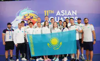 Казахстанские пловцы: золотые волны успеха на чемпионате Азии в Ахмедабаде