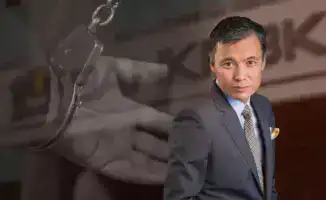 Суд отменил решение об освобождении экс-банкира Жомарта Ертаева, сообщает депутат Мажилиса Абзал Куспан. Это решение стало неожиданным поворотом в деле, которое привлекло внимание общественности.