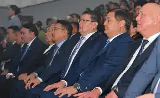 Чиновничьи симфонии: как акимы и министры Казахстана дирижируют общественным мнением и очищают сознание на неделе