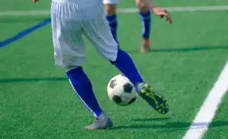 Приватизация футбольных клубов Казахстана: социальные последствия и громкие имена в обсуждении