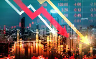 Фондовые рынки США обрушились на фоне угроз Трампа о новых тарифах на китайский импорт