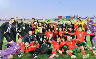 Сборная Франции U20 сенсационно проиграла команде Марокко в полуфинале молодежного чемпионата мира по футболу, что стало неожиданным поворотом событий для французских болельщиков.