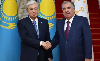 Токаев и Рахмон обсудили сотрудничество, укрепляющее социальные связи между Казахстаном и Таджикистаном